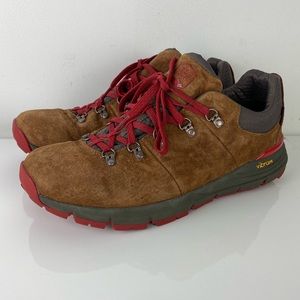 Danner Mountain 600 Low 3” Dry Vibram suede hiking sneakers, 11